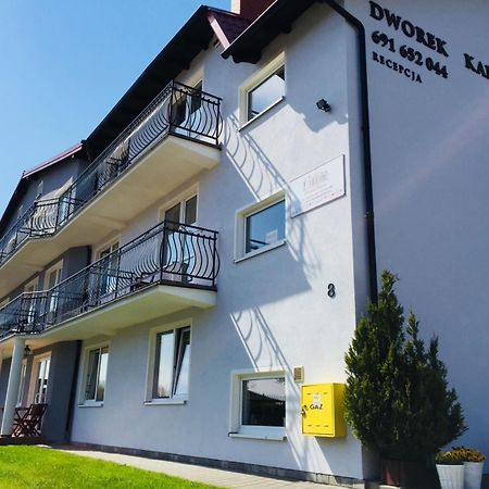 Dworek Karwia Wiosenna 8 Екстериор снимка